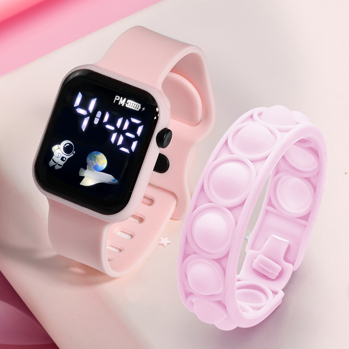 Smartwatch Watches Digital - สร้อยข้อมือสมาร์ทวอท์ชสำหรับเด็ก2ชิ้น, กำไลข้อมือนักเรียนเรียบง่ายทันสมัยเหมาะสำหรับเป็น Jam Tangan elektronik เล่นกีฬากลางแจ้งของขวัญสำหรับเด็กผู้ชายและเด็กผู้หญิง